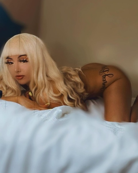 apocketfullofsunshine39 OnlyFans Leaked Photos and Videos 

 picture 2