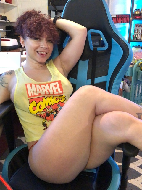 aprillee417 OnlyFans Leak (0 Photos and 0 Videos) 

 picture 2