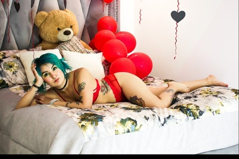 View aprilswetdreams OnlyFans videos and photos for free 

 picture 2