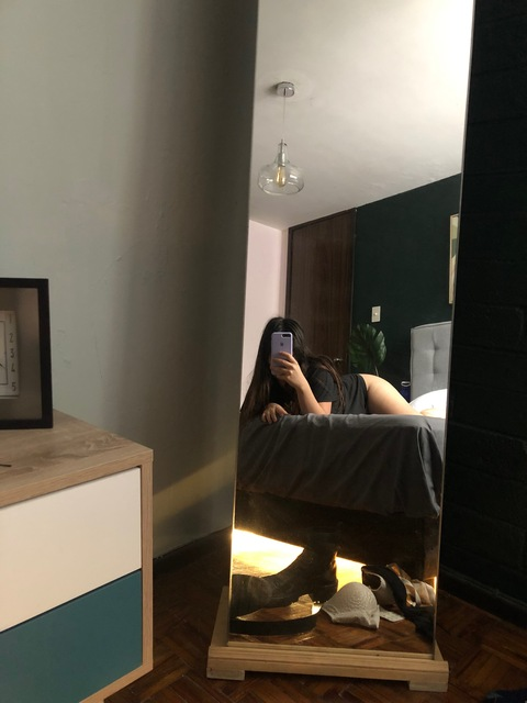 aquarius_babe OnlyFans Leaked Photos and Videos 

 picture 2