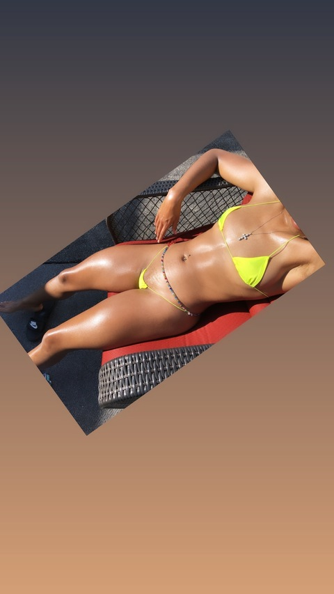 Onlyfans free content arabia_riches 

 picture 2