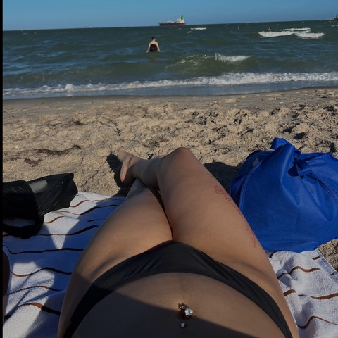 aracelimarie22 (Araceli Marie) free OnlyFans Leaked Videos and Pictures 

 picture 2