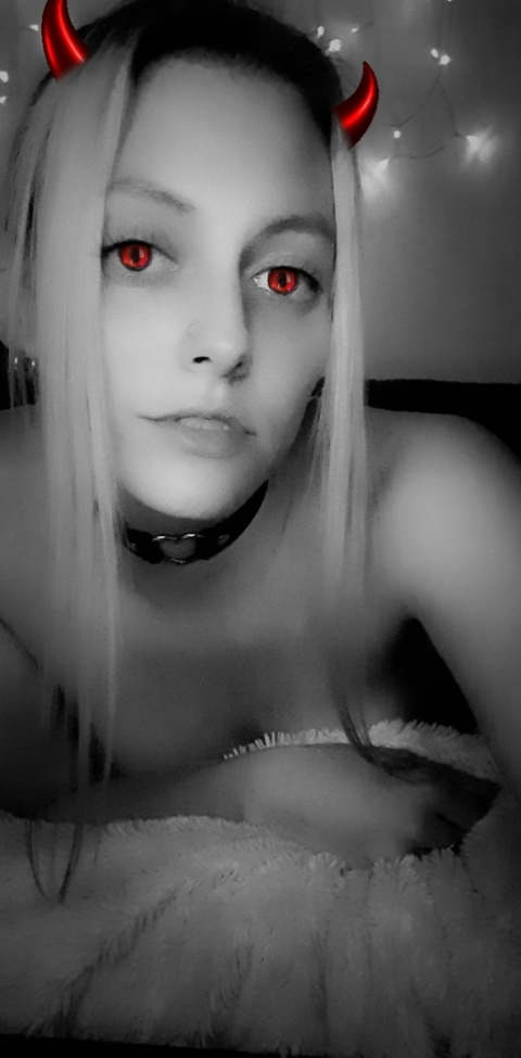 Onlyfans leak aralynnfireborn 

 picture 2
