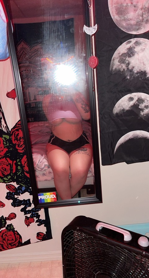 Download aria_allen212 OnlyFans content for free 

 picture 2