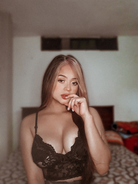 arianamv OnlyFans Leaked (0 Photos and 0 Videos) 

 picture 2