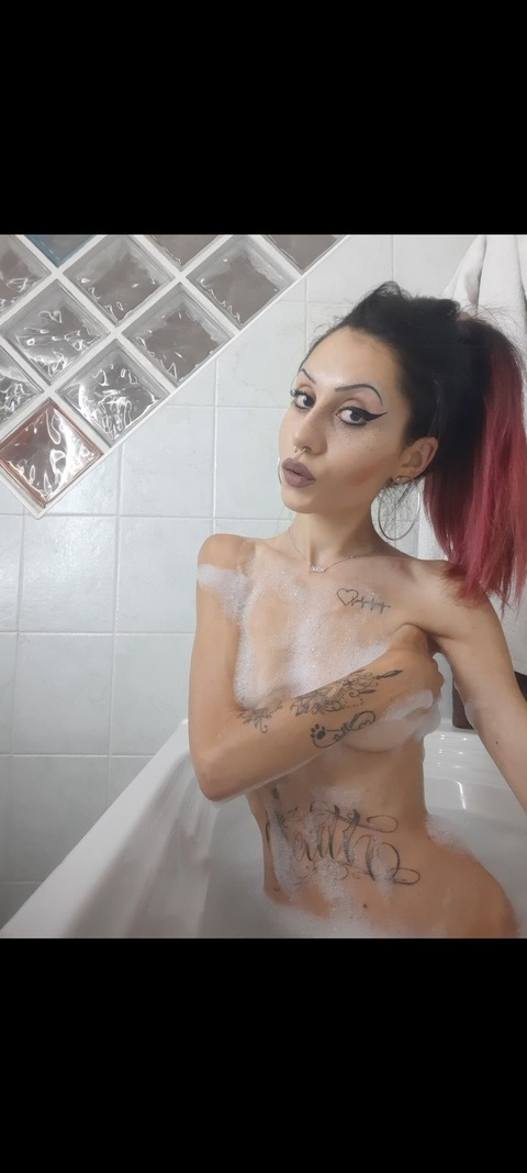 arianna.odiotutti97 OnlyFans Leak 

 picture 2