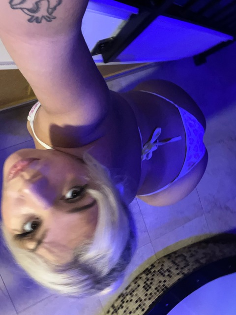ariathelibra (AriaTheLibra) OnlyFans Leaked Content 

 picture 2