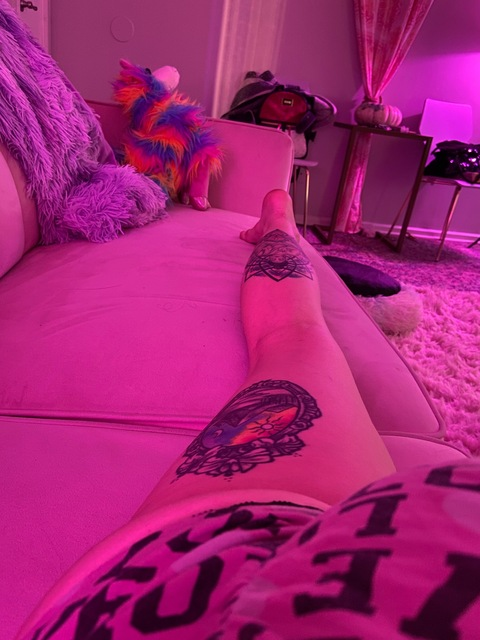 Free access to arielgracee (Into the Mystic) Leaked OnlyFans 

 picture 2