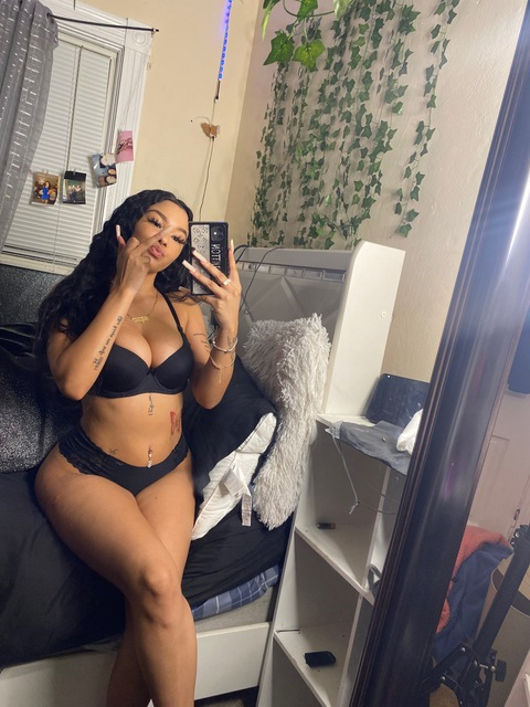 Get Free access to ariithedonnn (Thedon 👅) Leaks OnlyFans 

 picture 2