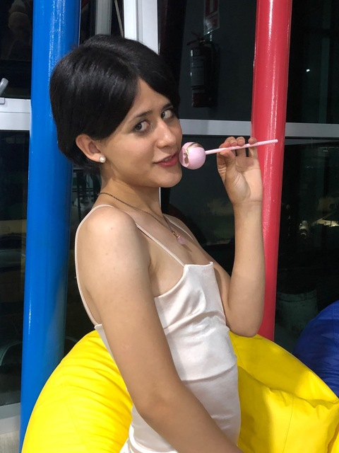 Download arisuarezuy OnlyFans content free 

 picture 2