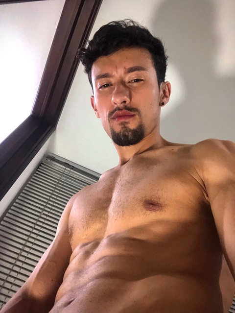 @arleyvm_22 leaked Onlyfans content for free 

 picture 2