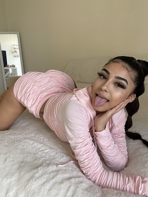 Get Free access to arrianarrose Leak OnlyFans 

 picture 2