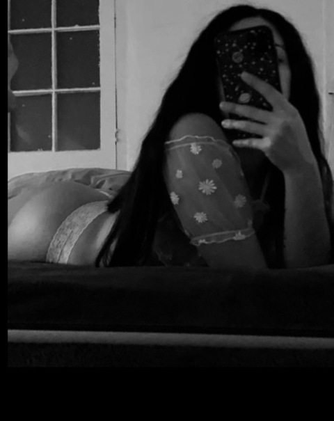 View artemisarlequine OnlyFans videos and photos for free 

 picture 2