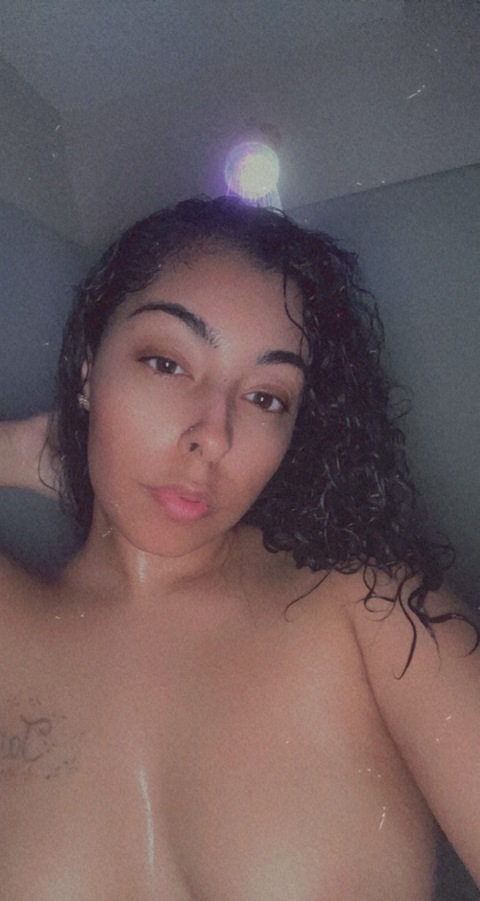 ashantidonttell OnlyFans Leaked Photos and Videos 

 picture 2