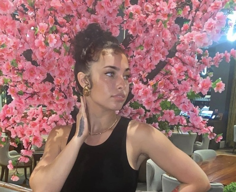 ashhkaash OnlyFans Leaks (0 Photos and 0 Videos) 

 picture 2
