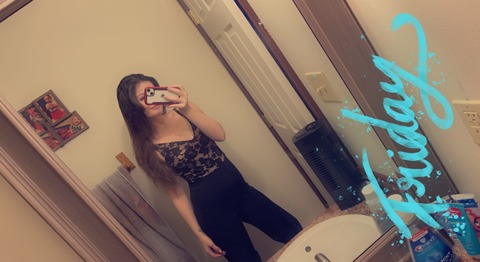 ashley.hotwife OnlyFans Leaked 

 picture 2