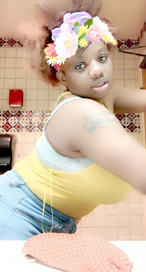 View ashleyb2021 OnlyFans content for free 

 picture 2