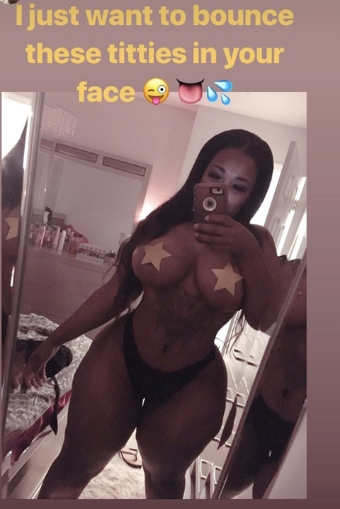ashleythebombshelll OnlyFans Leak (62 Photos and 57 Videos) 

 picture 2