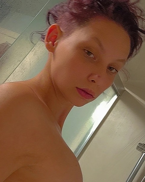 askye345 OnlyFans Leak 

 picture 2