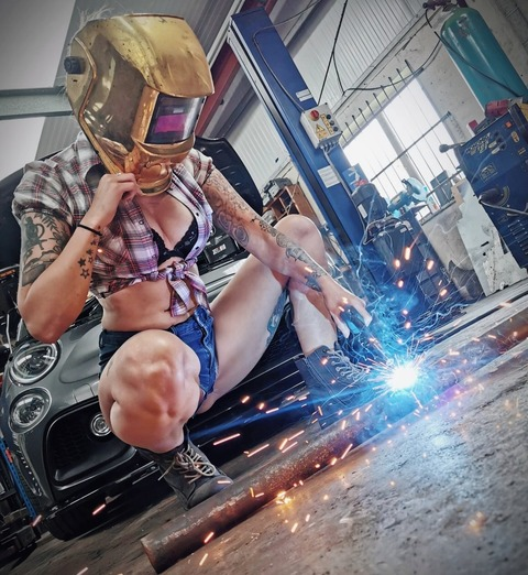 ass_and_ink (Heather Jayne) OnlyFans content 

 picture 2