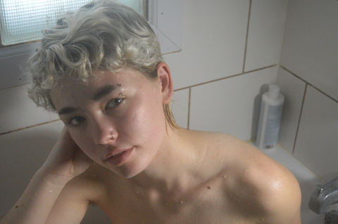 astr0_h0e OnlyFans Leaked 

 picture 2