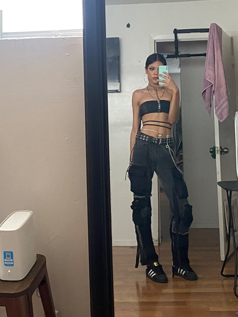 View astrogurly (✨Rxbby✨) OnlyFans 6 Photos and 16 Videos for free 

 picture 2