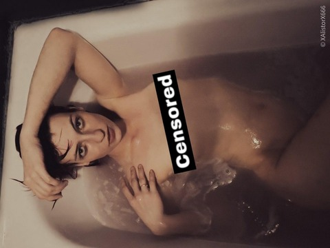 asveliamei OnlyFans Leaked Photos and Videos 

 picture 2