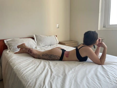 athena26 (Athenapetite) free OnlyFans Leaked Content 

 picture 2