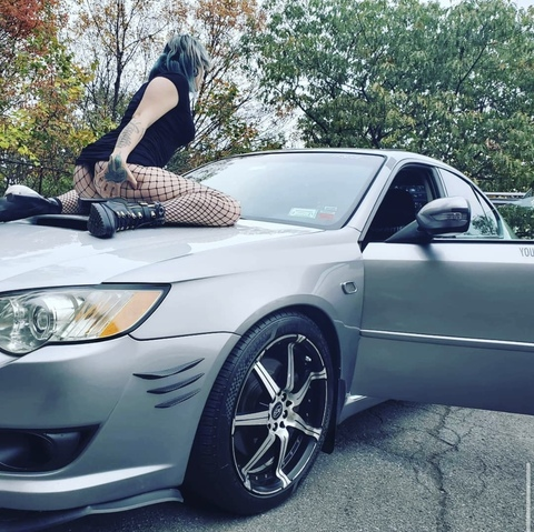 Download athenia_frost OnlyFans content free 

 picture 2