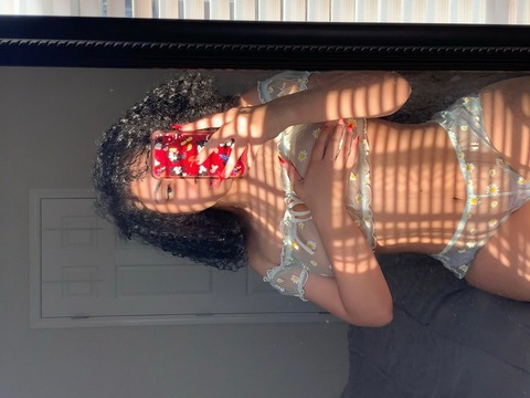 Get Free access to atruequeen Leaked OnlyFans 

 picture 2