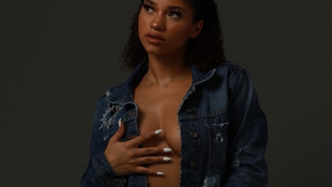 View Aubrey Unique (aubreyunique) OnlyFans 8 Photos and 0 Videos gallery 

 picture 2
