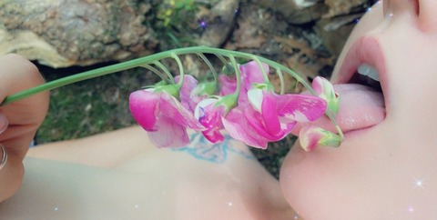 Download aurorarose_of OnlyFans content free 

 picture 2