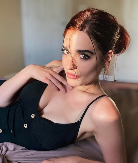 View autumnrose8889 OnlyFans videos and photos for free 

 picture 2