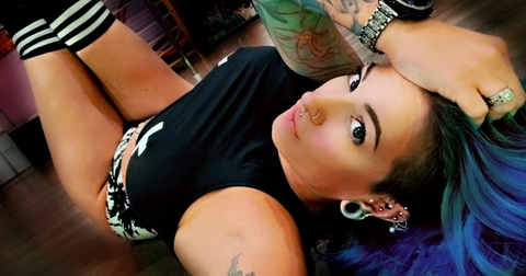 View av3ryall3n (Avery Allen ✔) OnlyFans 105 Photos and 41 Videos leaks 

 picture 2
