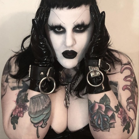 View avadesmortes OnlyFans content for free 

 picture 2