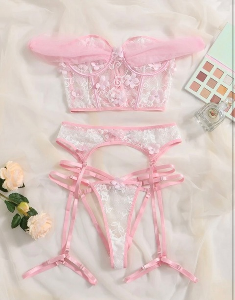 avapink23 OnlyFans Leak (35 Photos and 1 Videos) 

 picture 2