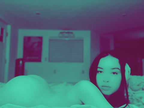 avawhiteonly1 (AvaWhite) free OnlyFans Leaks 

 picture 2