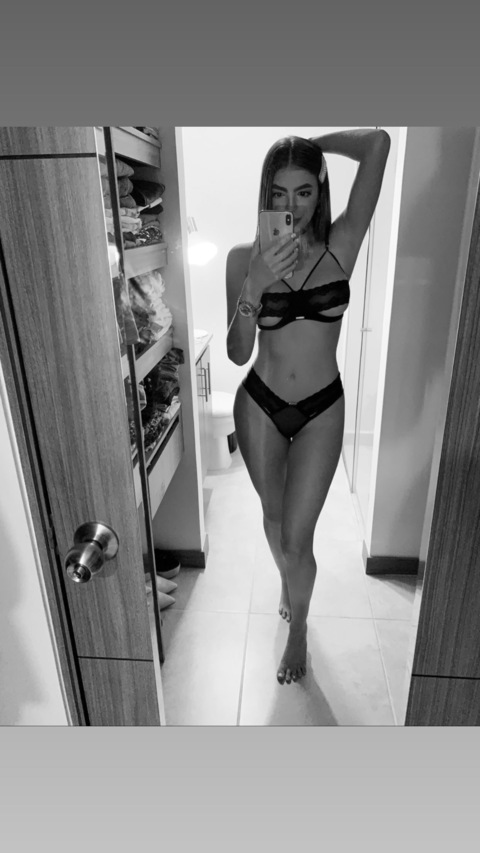 View avril_ (Avril) OnlyFans 116 Photos and 71 Videos gallery 

 picture 2