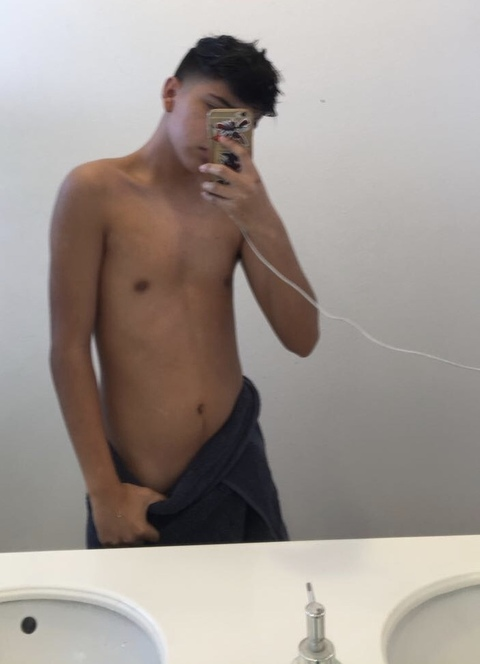 awangel OnlyFans Leak (1 Photos and 0 Videos) 

 picture 2