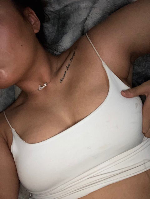@awolfee leaks Onlyfans content for free 

 picture 2