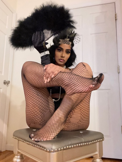 ayishadiazfeet OnlyFans Leaked (121 Photos and 31 Videos) 

 picture 2
