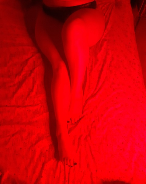 View aylu2612 OnlyFans content for free 

 picture 2