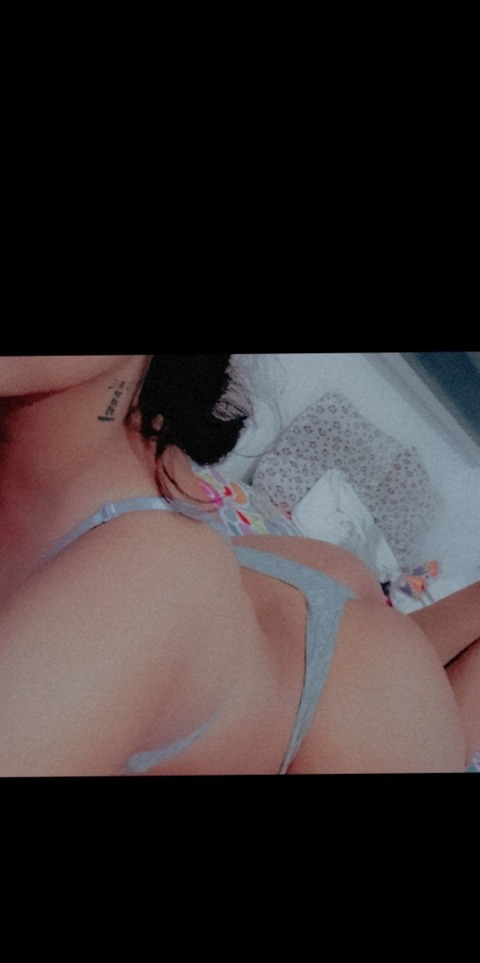 Free access to aynekoficial (Aynek Millan) Leaked OnlyFans 

 picture 2