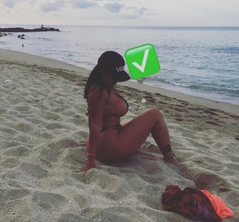 azabacherox (Azabache) OnlyFans content 

 picture 2