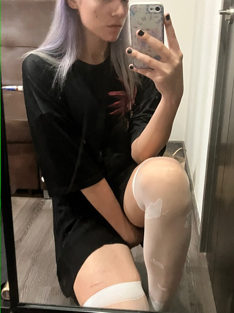 View azurakarma OnlyFans content for free 

 picture 2