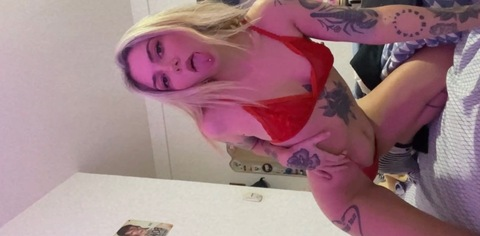 b4by_dark OnlyFans Leaked Photos and Videos 

 picture 2