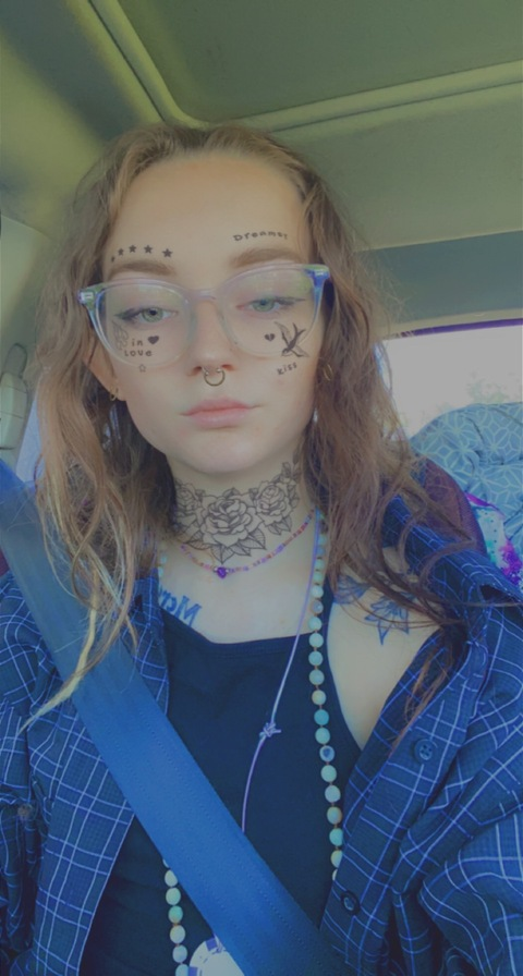 Download babilovee OnlyFans content free 

 picture 2