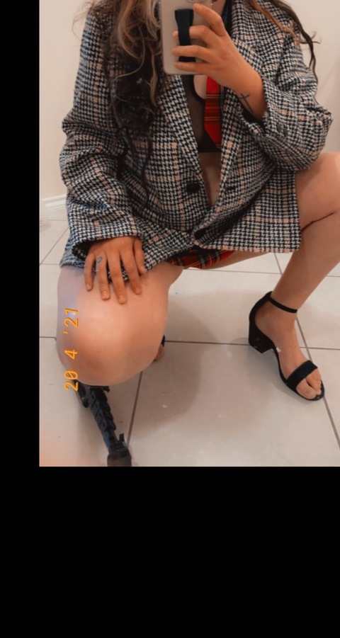 Download baby-lava OnlyFans videos and photos free 

 picture 2