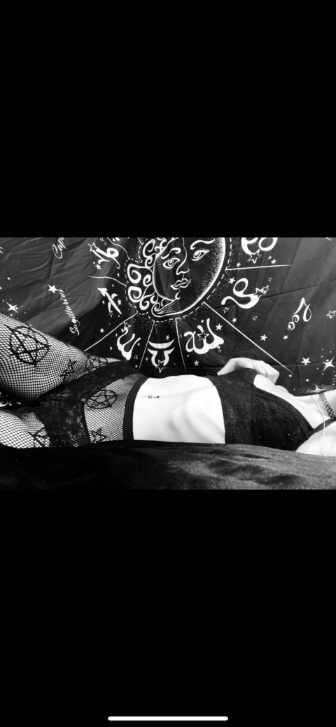 baby.pale (Alli) free OnlyFans Leaked Pictures and Videos 

 picture 2