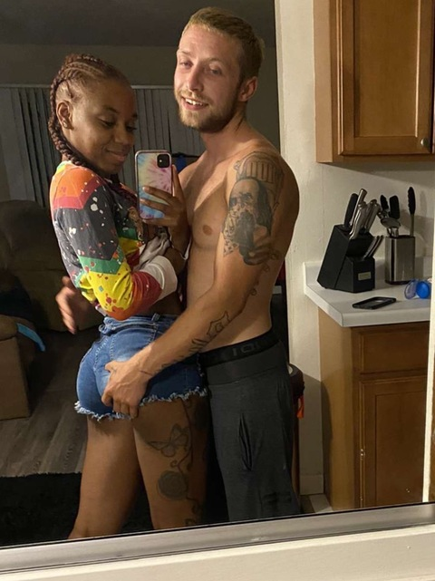View baby_carmel (R&amp;L) OnlyFans 4 Photos and 21 Videos gallery 

 picture 2